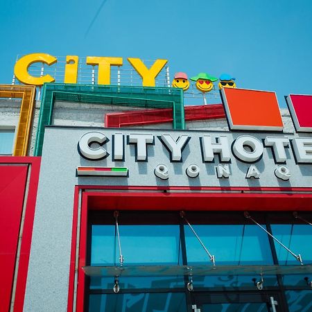 City Hotel Tsjimkent Eksteriør bilde