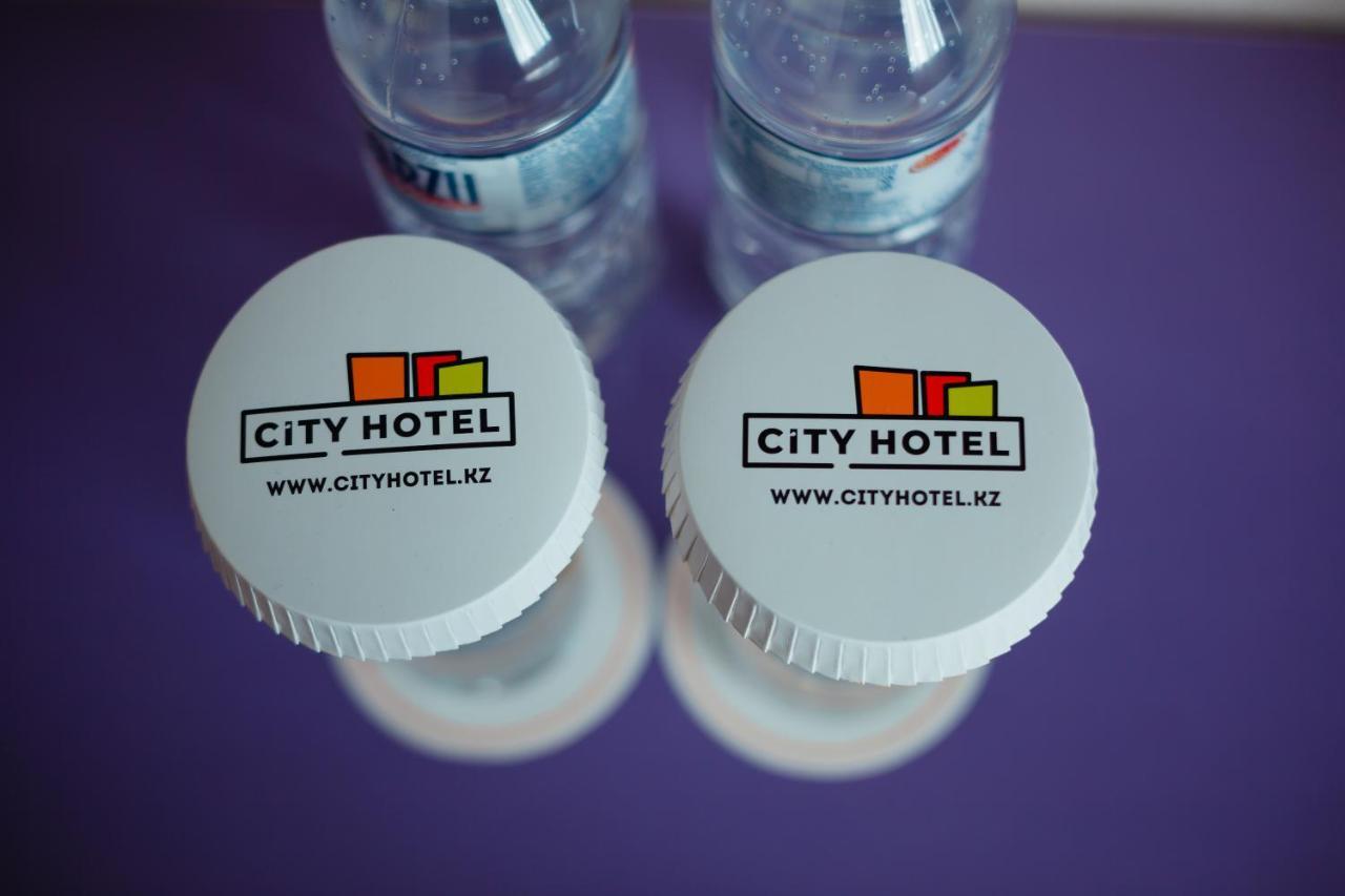 City Hotel Tsjimkent Eksteriør bilde